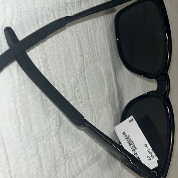 Oakley’s catalyst Mens Sunglasses NWT - Picture 9 of 9